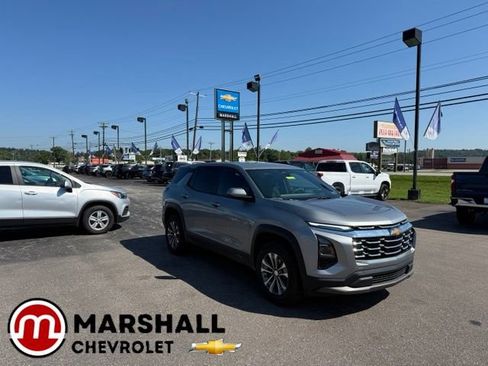 Used 2026 Chevrolet Equinox LT AWD/4WD image 1