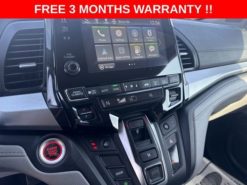 Used 2018 Honda Odyssey EX image 17