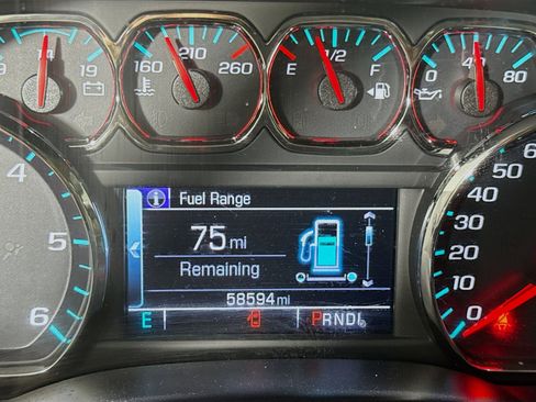 Used 2017 GMC Sierra 1500 SLT w/ SLT Premium Package image 16