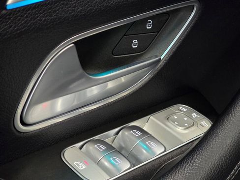 Used 2022 Mercedes-Benz GLS 450 4MATIC image 39