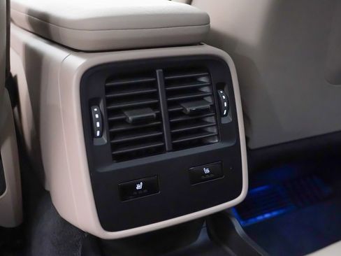 Certified 2023 Porsche Taycan image 20