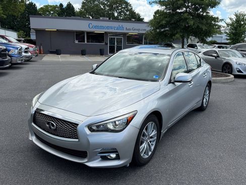 Used 2015 INFINITI Q50 AWD w/ Moonroof Package image 8