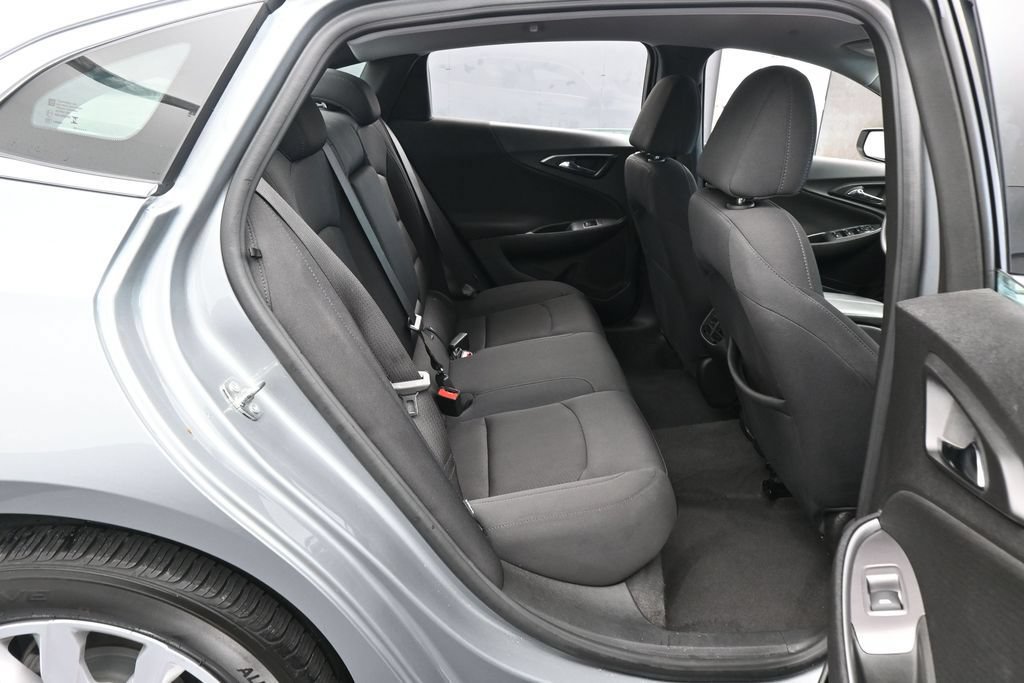 Used 2024 Chevrolet Malibu LT FWD image 33