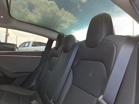 Used 2025 Tesla Model 3 Long Range RWD image 21