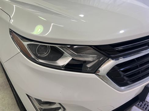 Certified 2018 Chevrolet Equinox LT FWD image 28