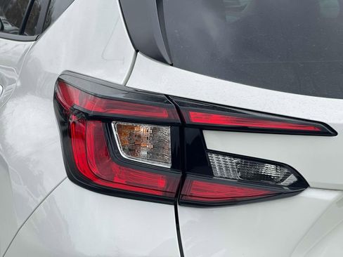 Used 2025 Subaru Crosstrek 2.5i Limited w/ Crosstrek Mirror Package image 10