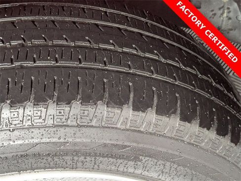 Certified 2022 RAM 1500 Big Horn image 9