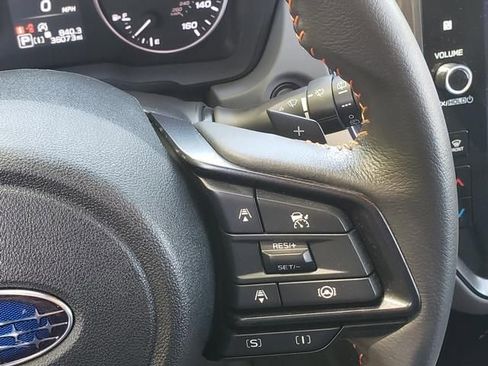 Certified 2024 Subaru Crosstrek 2.5i Limited AWD/4WD image 17