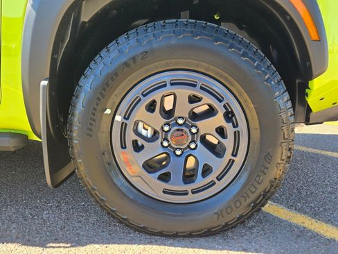 New 2026 Nissan Frontier PRO-4X w/ Pro-4x Convenience Package image 10