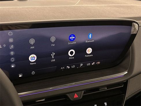 New 2025 Buick Envision Preferred image 13