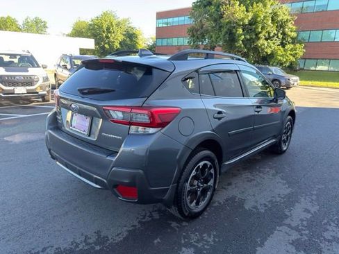 Used 2022 Subaru Crosstrek 2.0i Premium w/ Moonroof Package AWD/4WD image 6