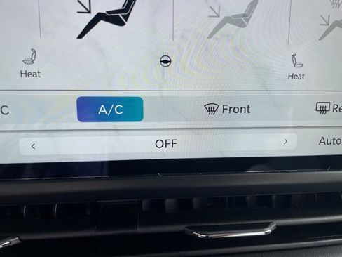 New 2025 Jeep Wrangler Unlimited Rubicon 392 image 29