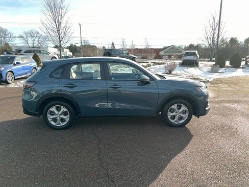 Certified 2023 Honda HR-V LX image 4