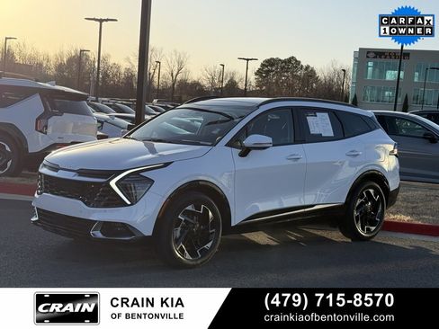 Certified 2024 Kia Sportage SX image 3