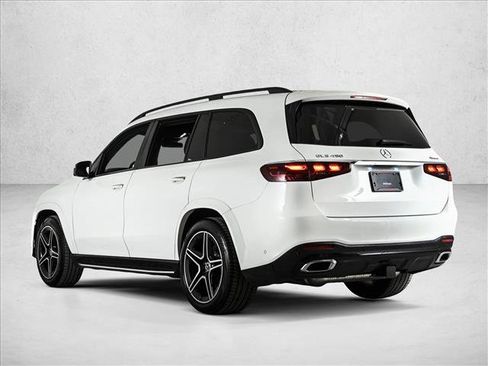 Certified 2025 Mercedes-Benz GLS 450 4MATIC image 8