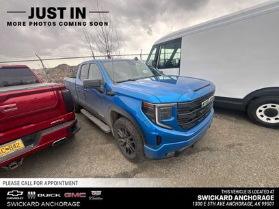 Used 2022 GMC Sierra 1500 Elevation w/ LPO, Elevation Black Package