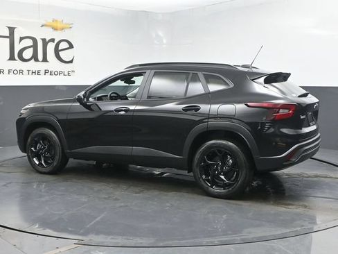 New 2026 Chevrolet Trax LT w/ Driver Confidence Package FWD image 30