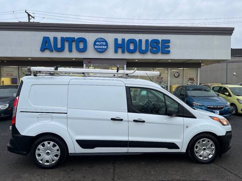 Used 2020 Ford Transit Connect XL FWD image 9