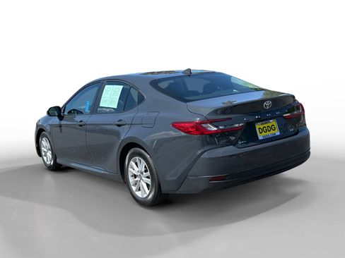 Used 2025 Toyota Camry LE FWD image 3
