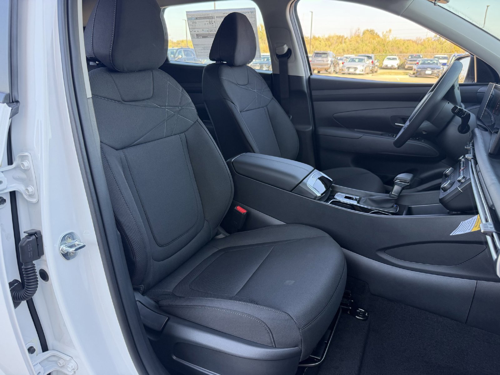 Certified 2026 Hyundai Tucson SE FWD image 27