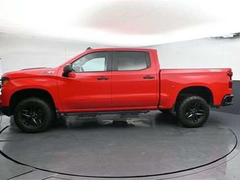Used 2022 Chevrolet Silverado 1500 Custom Trail Boss image 9