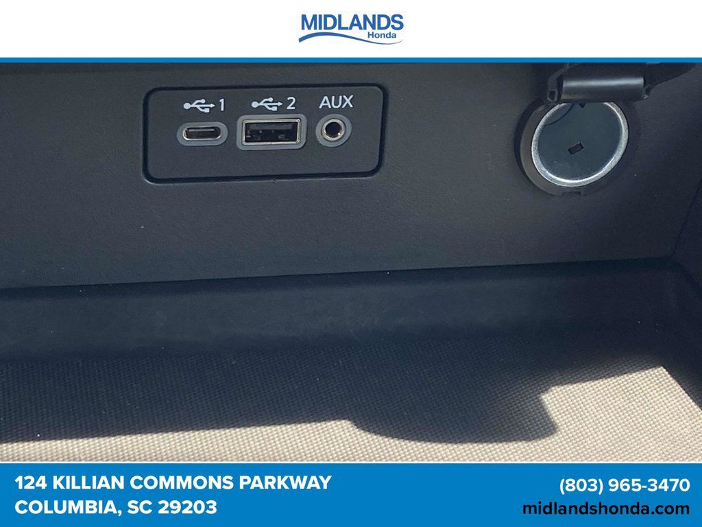 Used 2025 Nissan Altima 2.5 SV FWD image 27
