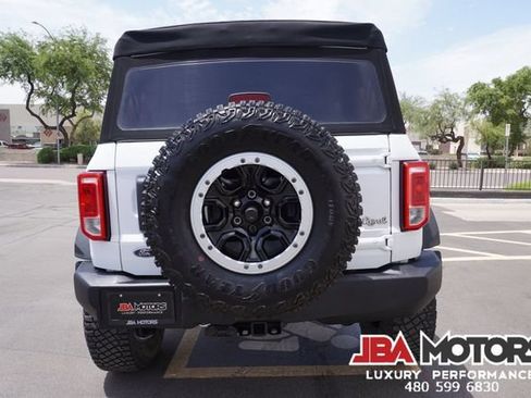 Used 2023 Ford Bronco Big Bend w/ Sasquatch Package AWD/4WD image 15