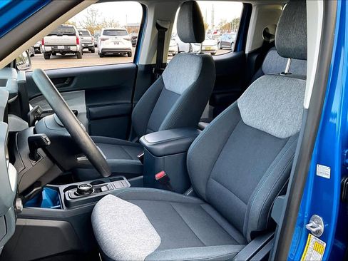 Used 2025 Ford Maverick XLT image 7