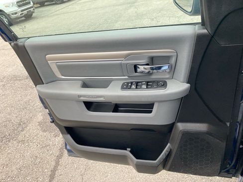 Used 2020 RAM 1500 Classic Warlock w/ Electronics Group image 19