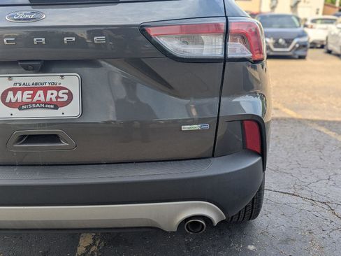 Used 2020 Ford Escape SE AWD/4WD image 14