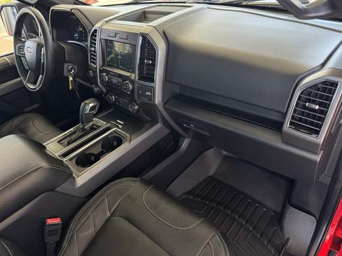 Used 2018 Ford F150 XLT AWD/4WD image 22