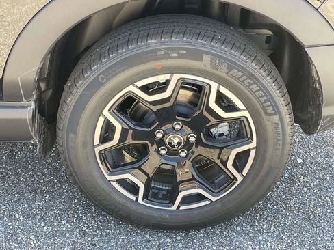 New 2026 Ford Bronco Sport Outer Banks AWD/4WD image 9