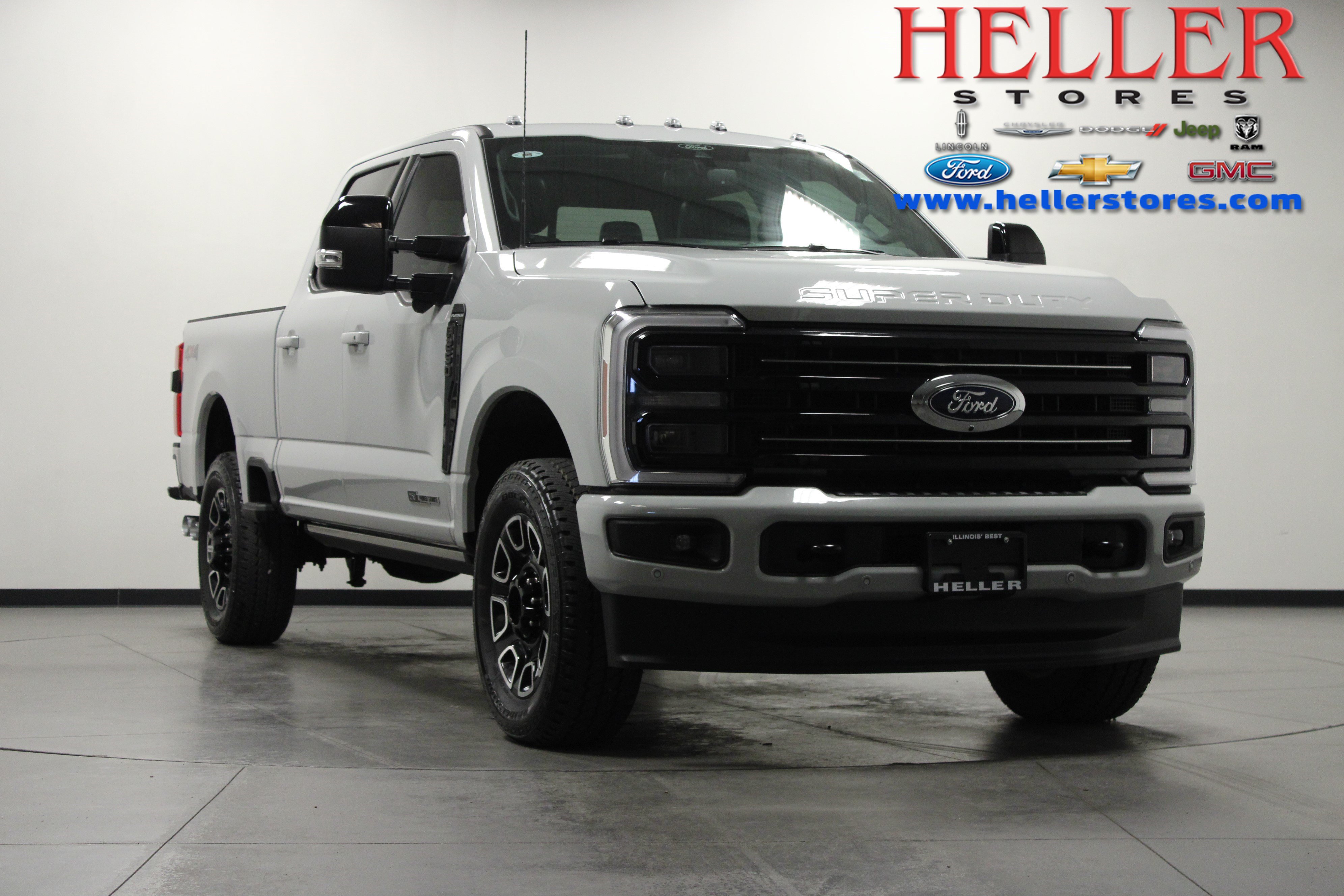 Used 2026 Ford F250 Platinum AWD/4WD image 1