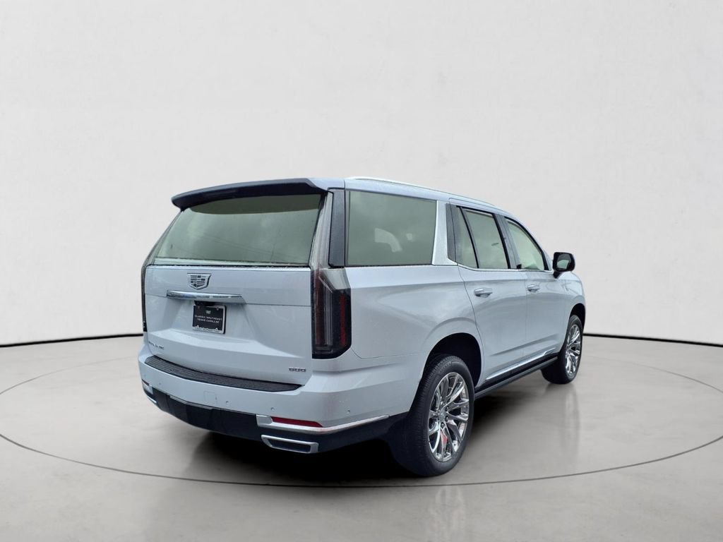 New 2026 Cadillac Escalade Luxury w/ LPO, Radiant Package RWD image 4