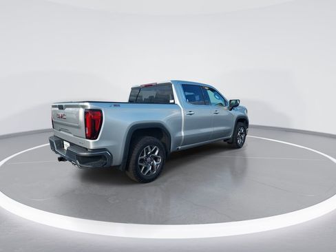 Used 2022 GMC Sierra 1500 SLT AWD/4WD image 8