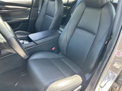 Used 2025 MAZDA MAZDA3 s FWD image 18