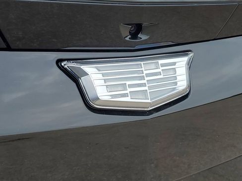 New 2026 Cadillac Vistiq Platinum image 31