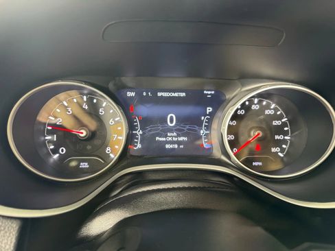 Used 2019 Jeep Compass Limited image 14