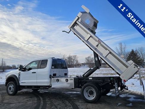 New 2026 Ford F550 4x4 Supercab Super Duty image 9