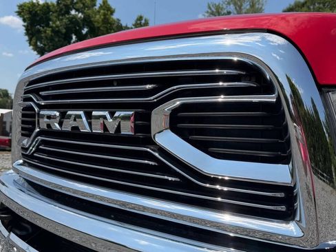 Used 2018 RAM 2500 Laramie AWD/4WD image 14