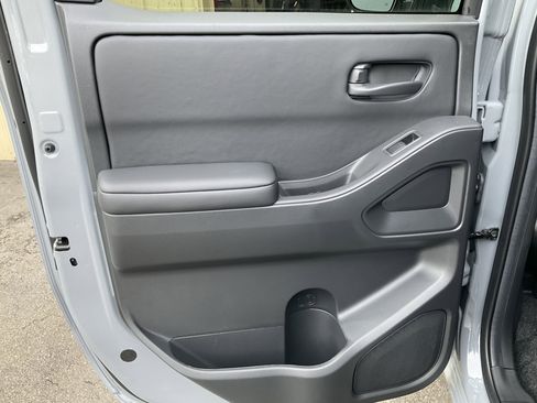 Used 2026 Nissan Frontier SV w/ SV Convenience Package image 34