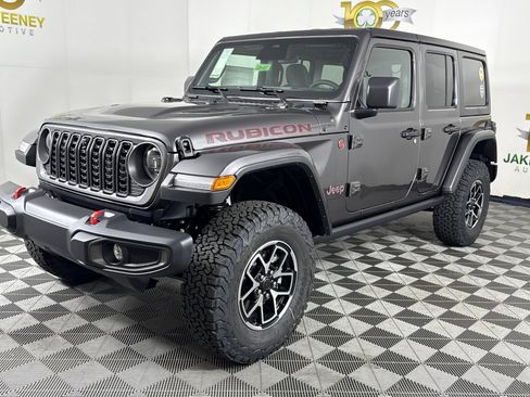New 2026 Jeep Wrangler Unlimited Rubicon w/ Technology Group image 4
