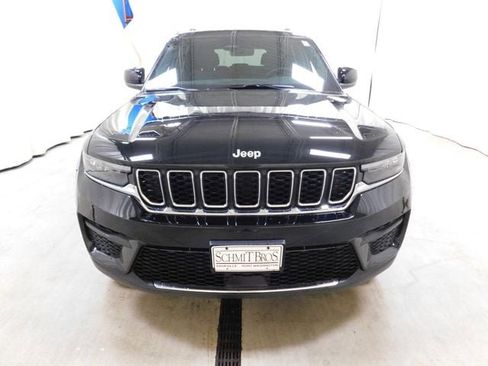 New 2026 Jeep Grand Cherokee Laredo X image 2