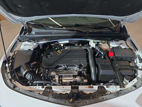 Used 2024 Chevrolet Malibu LT image 27