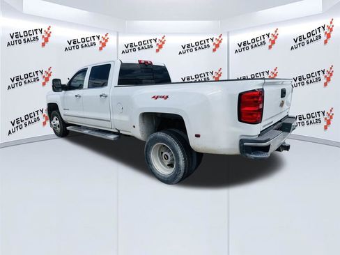 Used 2019 Chevrolet Silverado 3500 LTZ w/ Duramax Plus Package image 6