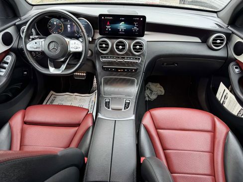 Used 2022 Mercedes-Benz GLC 300 4MATIC Coupe image 13