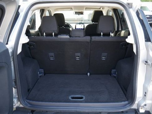 Used 2020 Ford EcoSport SE image 10