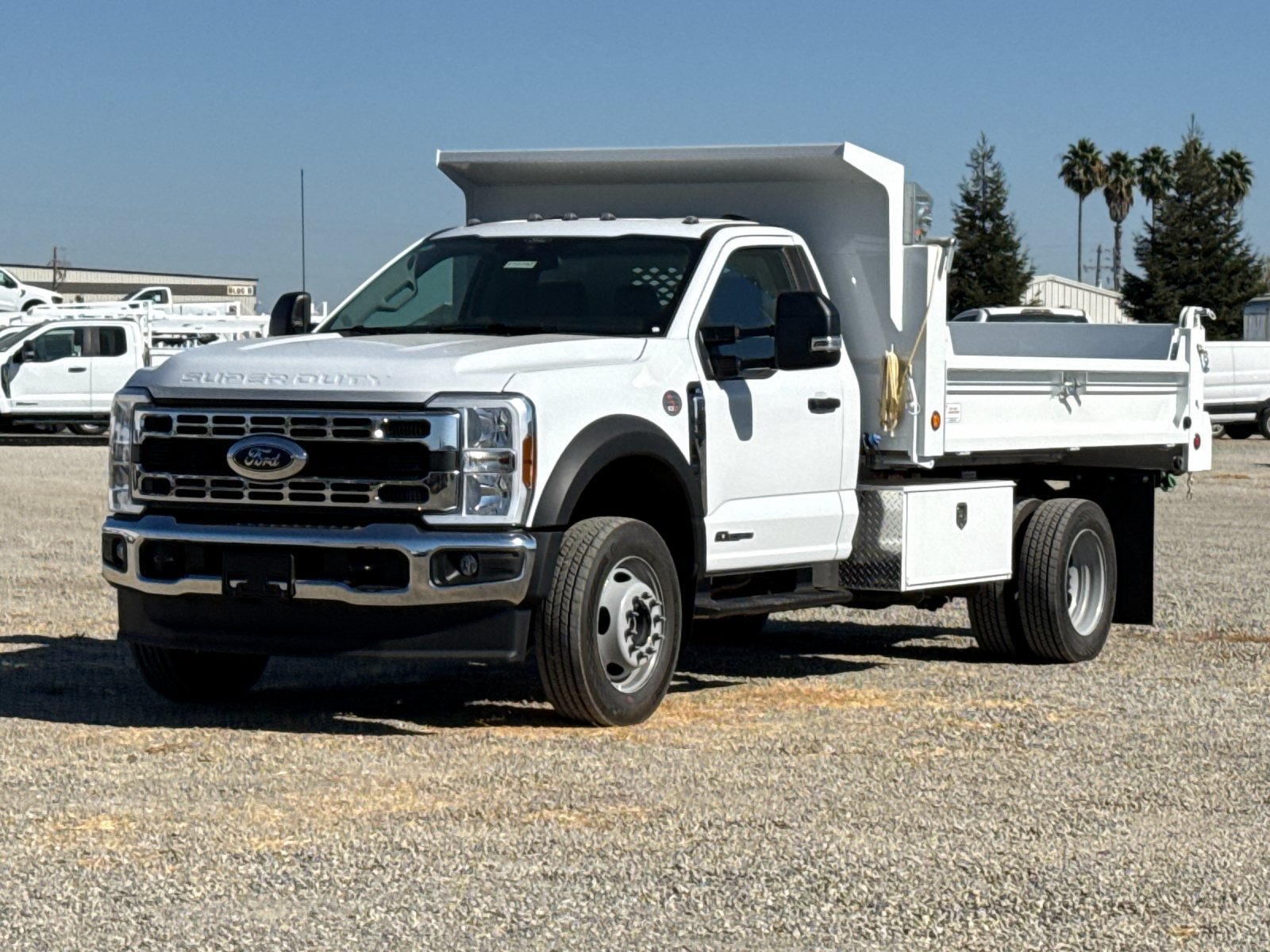 New 2026 Ford F550 4x4 Regular Cab Super Duty image 8