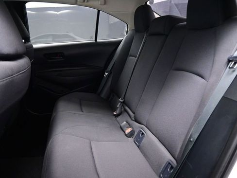 Used 2025 Toyota Corolla LE FWD image 32