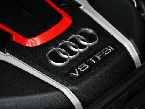 Used 2018 Audi S8 Plus w/ Dynamic Package AWD/4WD image 17